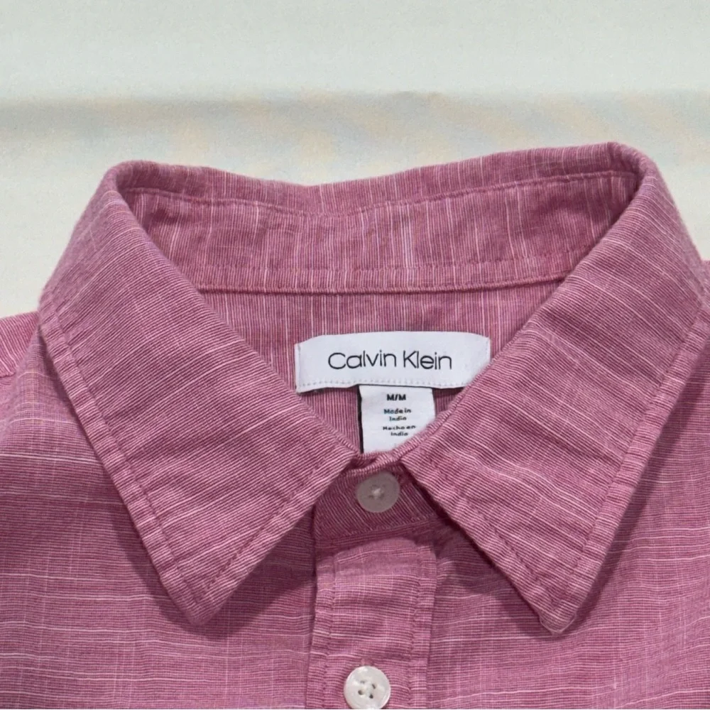 Calvin Klein Pink Long Sleeve Button-Up Shirt Men’s‎ M 100% Cotton